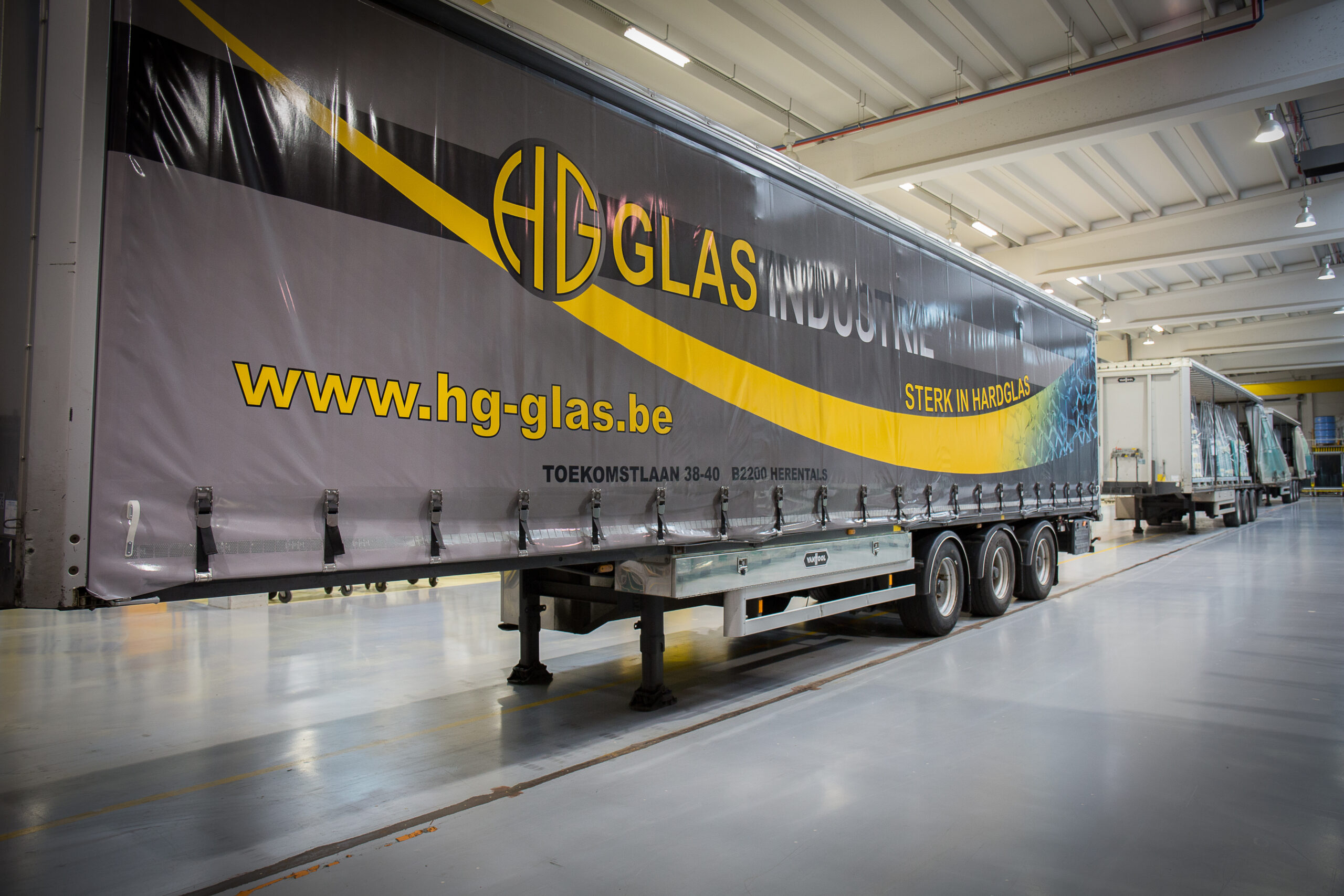 HG Glas - Customer case - BNS hybrIT